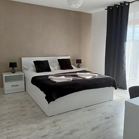 Cozy Apartment